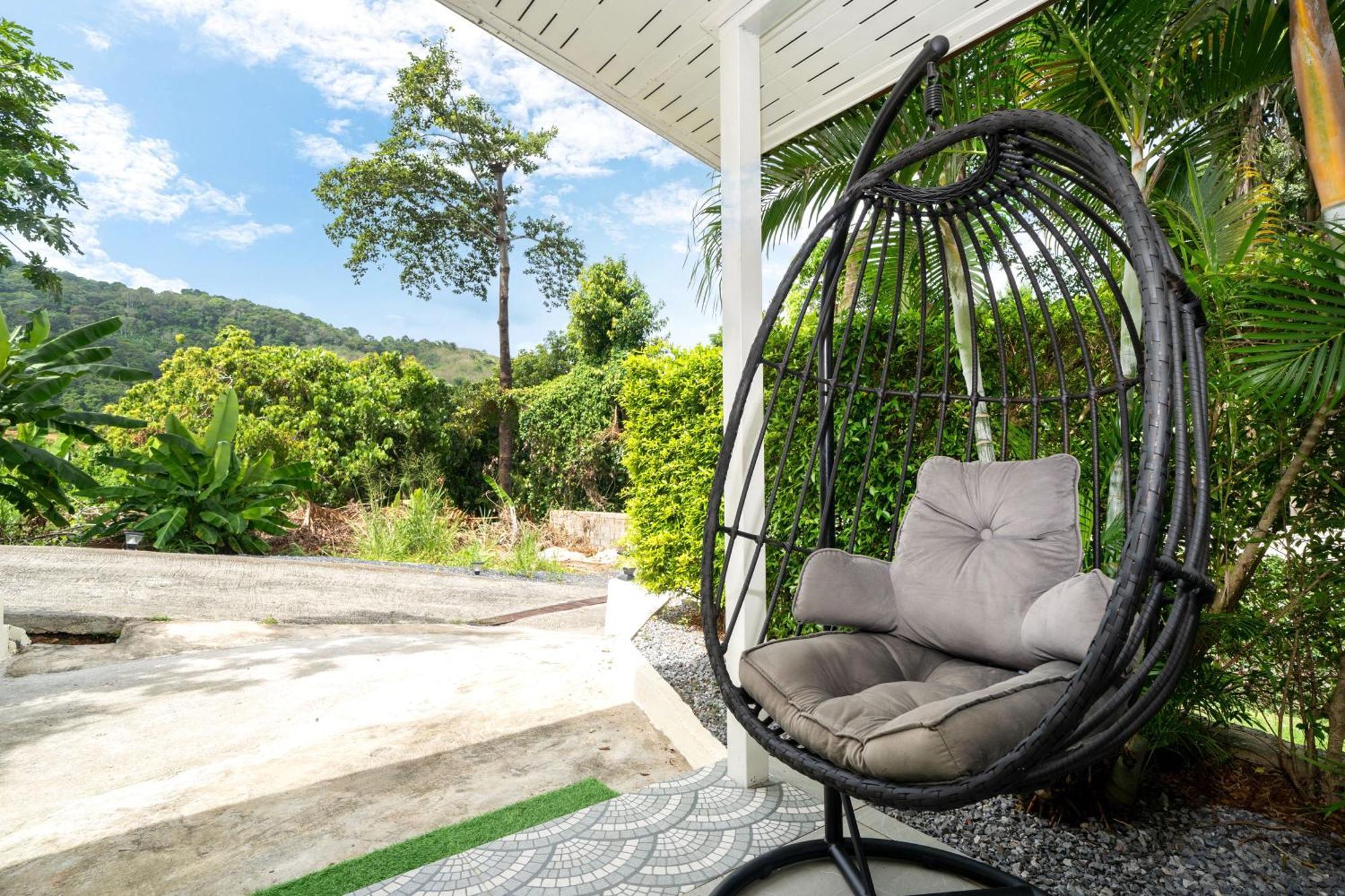 Oxavia Garden Oasis In Nai Harn - Your Private Tropical Garden With 3 Cabins And Jacuzzi Rawai Exteriör bild