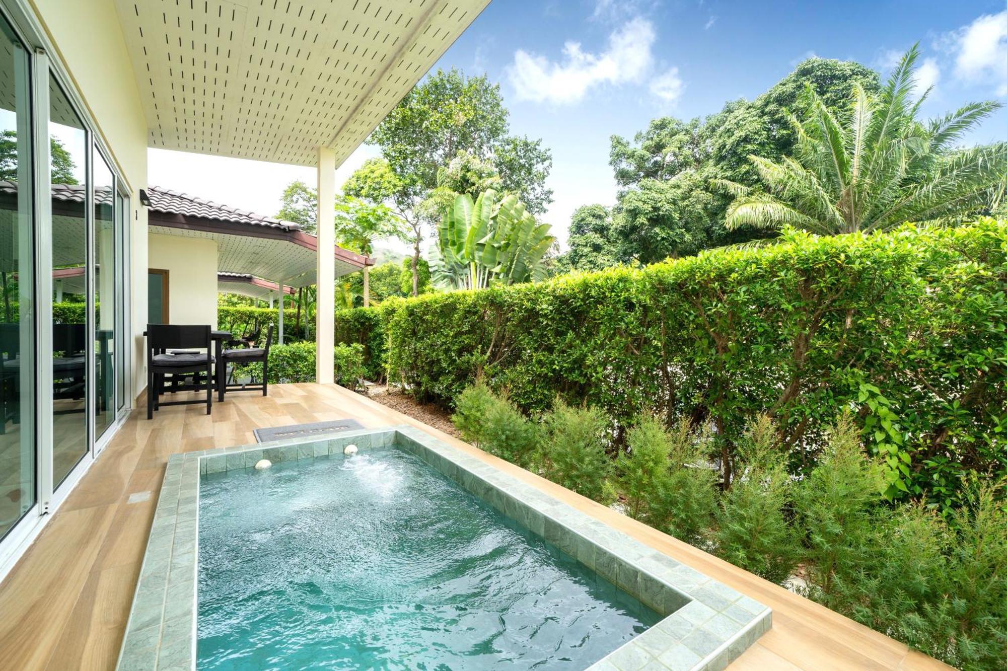 Oxavia Garden Oasis In Nai Harn - Your Private Tropical Garden With 3 Cabins And Jacuzzi Rawai Exteriör bild
